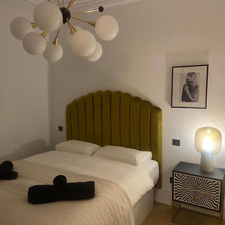 Luxury Apartment In Gran Via Madrid Exteriör bild