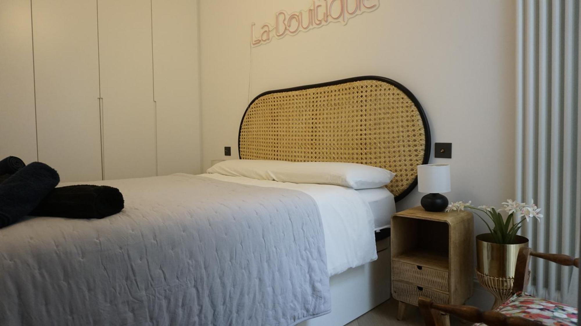 Luxury Apartment In Gran Via Madrid Exteriör bild