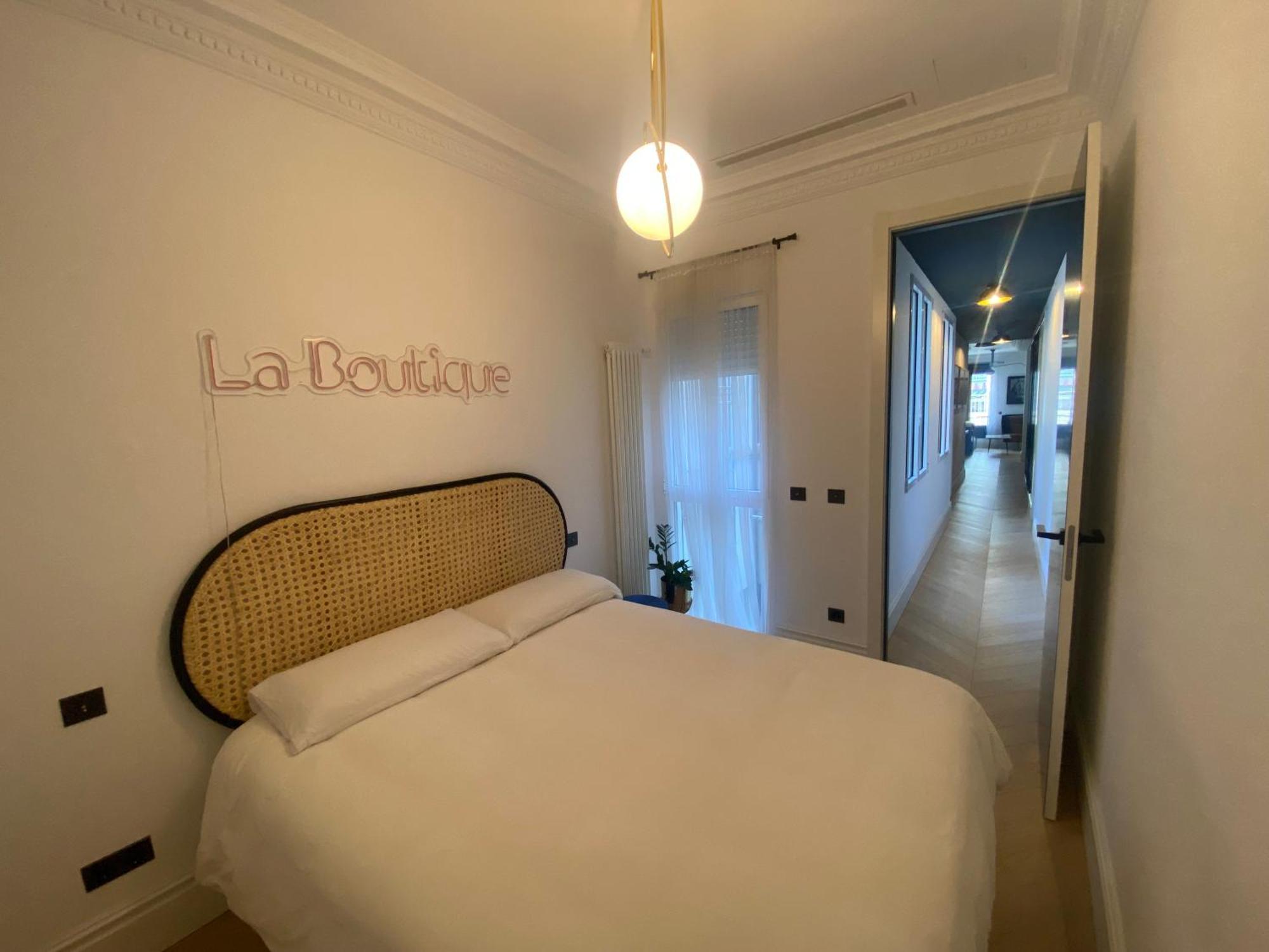 Luxury Apartment In Gran Via Madrid Exteriör bild