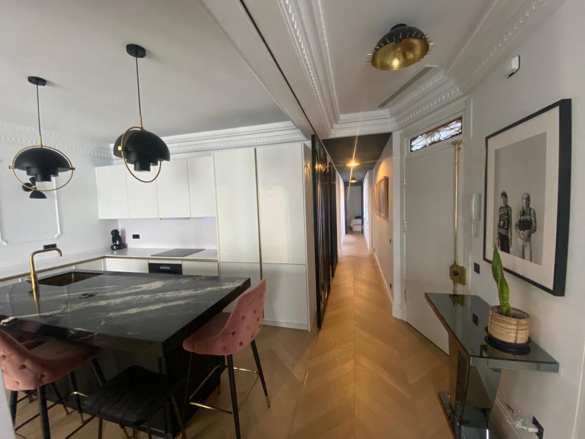 Luxury Apartment In Gran Via Madrid Exteriör bild