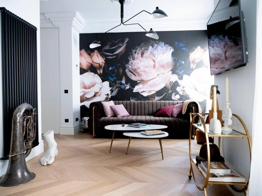 Luxury Apartment In Gran Via Madrid Exteriör bild